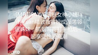 青春美少女 极品洛丽塔学妹内衣裤都没穿 偷偷跑到商场厕所自慰 有人来了好怕被发现 要高潮了~好舒服