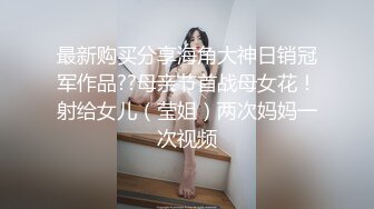 【超巨乳】Onlyfans Jade 福利合集，两只手都把握不住一只大灯