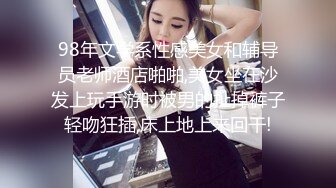 办公楼女厕全景偷拍女神级的少妇带着孩子来尿尿 (5)