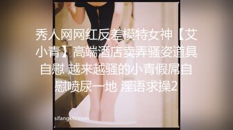 抠小女友的小嫩逼