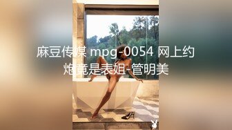 粉穴舞蹈系女大生自慰完穿黑丝与4男轮番输出