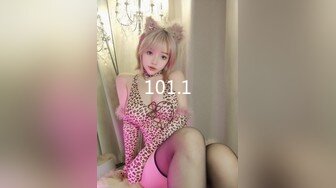 ✨bubu9191✨OF夫妻博主 内容为NTR献妻 男主老绿奴了 献妻自己老婆给兄弟甚至推特的粉丝 很喜欢老婆被操的时候凝视她的面部变化《VO.7》 (1)