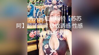 商场女厕全景偷拍连衣裙高跟美女肥美的鲍鱼很馋人