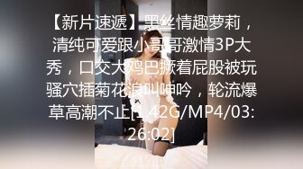 漂亮美眉 哥哥你别动美眉全自动 看着动画片上位骑乘 无套输出不停高潮痉挛 鲍鱼超粉